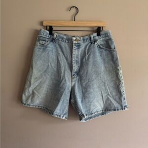 VINTAGE Wrangler Womens Size 14 High Rise Light Stonewash Jean Shorts 6" Inseam